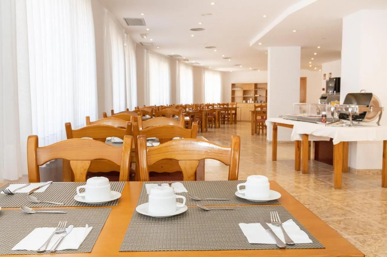 Hotel Montsia Amposta 2*,